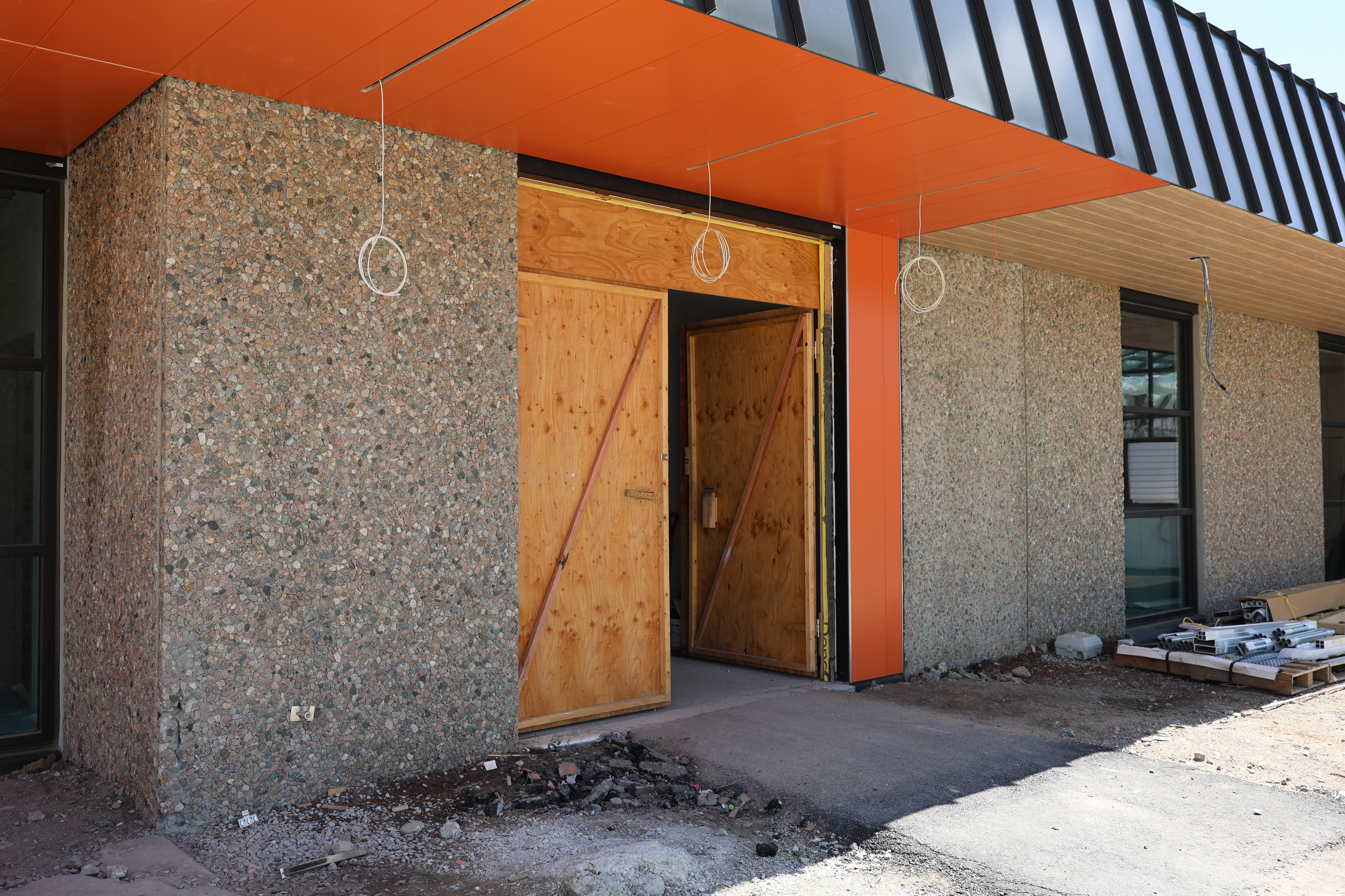 Exterior painting work on the new Science Building.